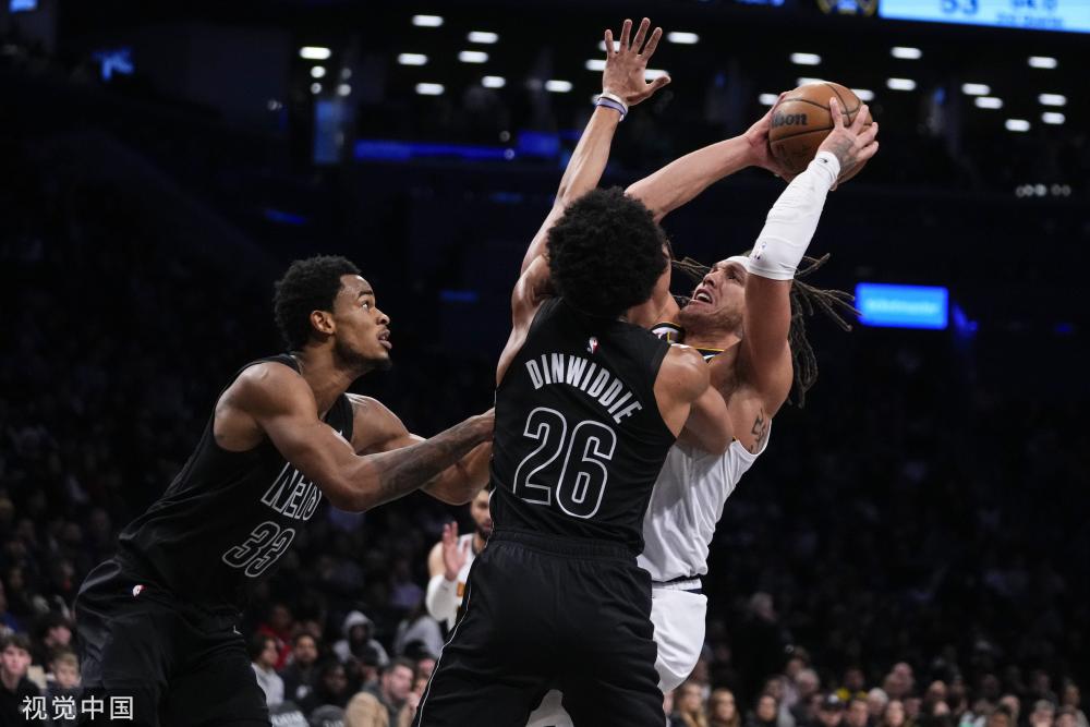 一个人都有 一个人都有